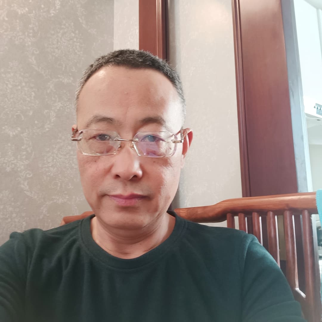 Descriptive Alt Text